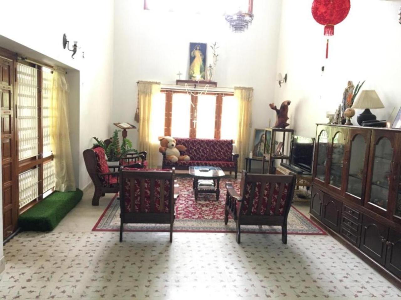 White Butterfly - A Countryside Homestay 特里凡得琅 外观 照片